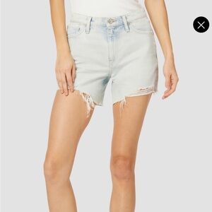 NWT Hudson Devon high rise boyfriend Jean shorts size 33
